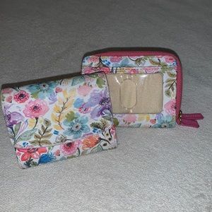 Buxton 2 piece, floral wallet set